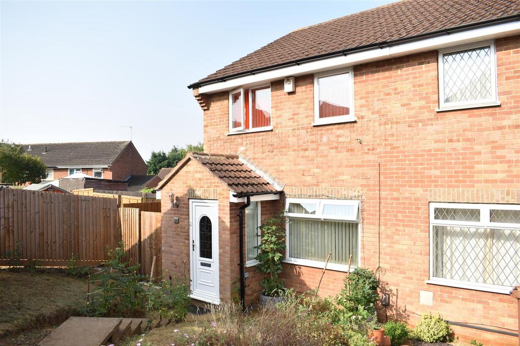 Watermeadow Drive, Northampton 3 bed house £210,000