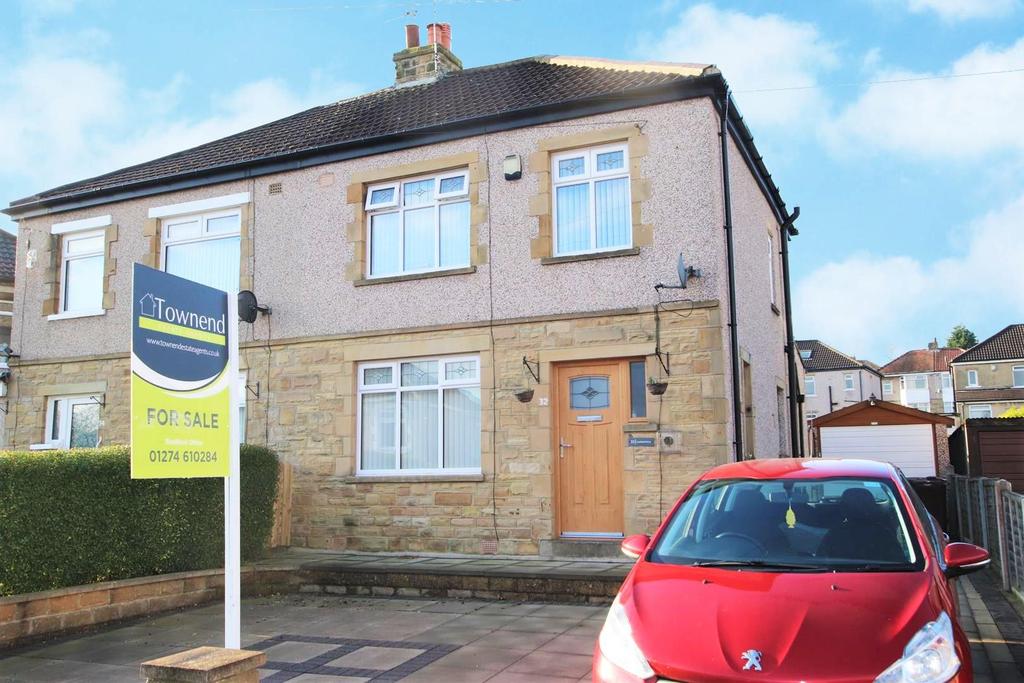 Leafield Drive, Bradford 3 bed semidetached house £170,000