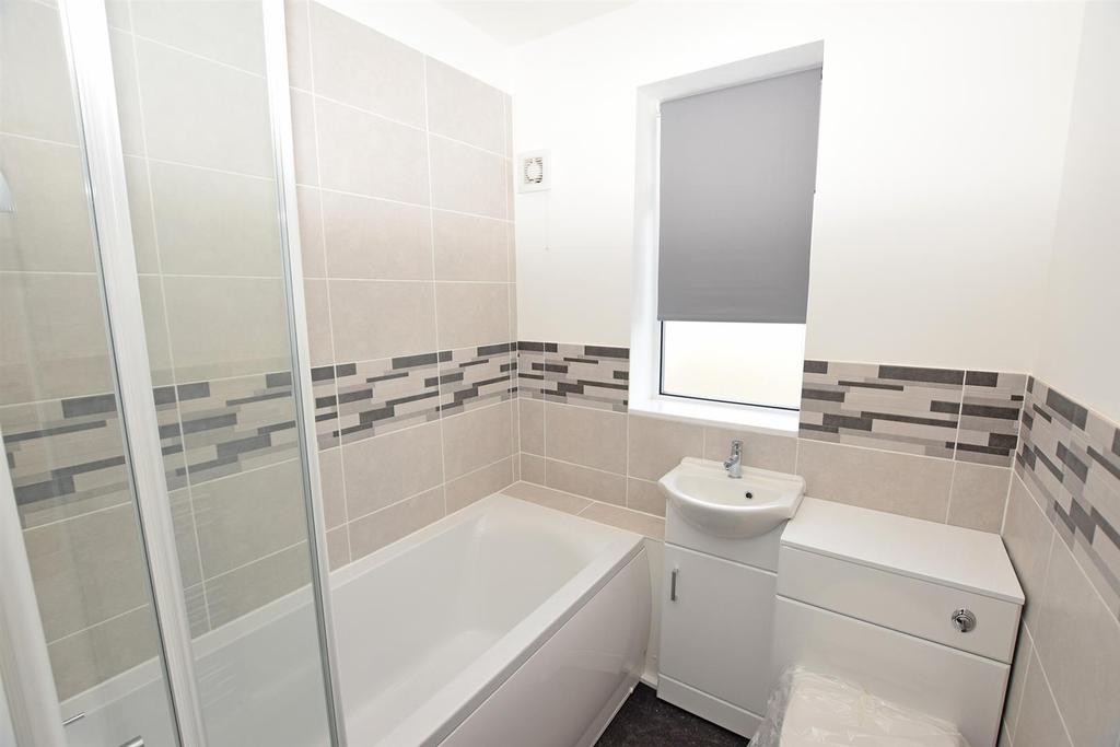 Waltham bathroom