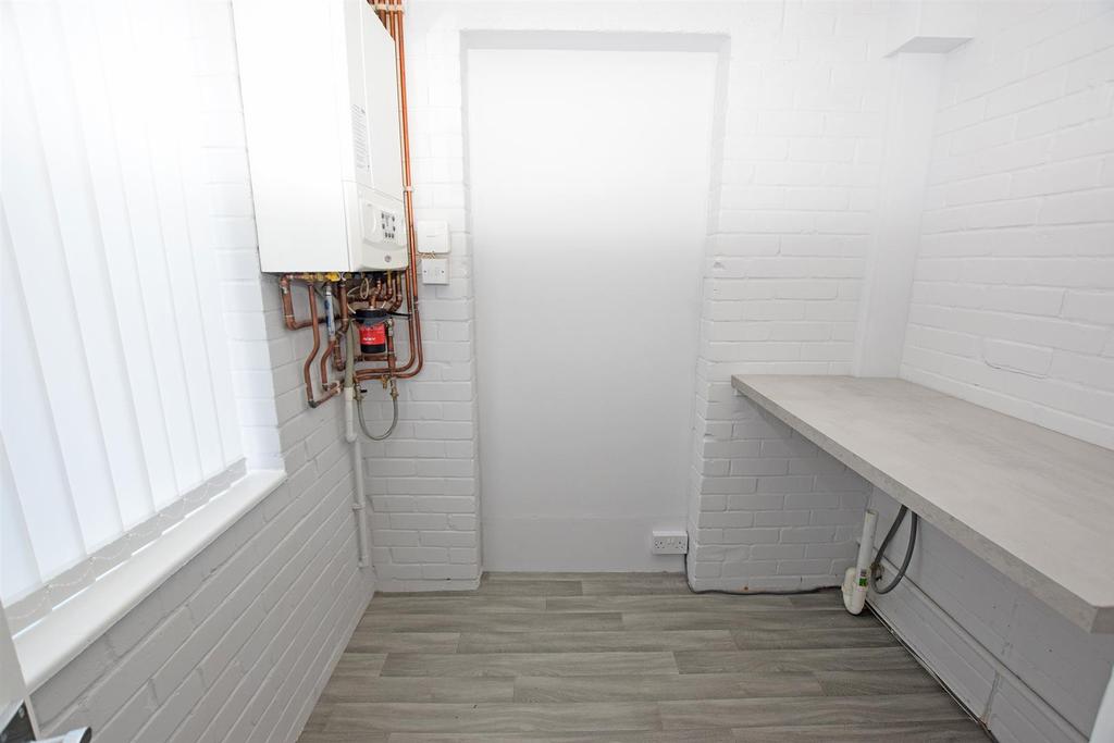 Waltham utility room