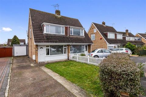 45 Weavers Way, Ashford, TN23 5DY