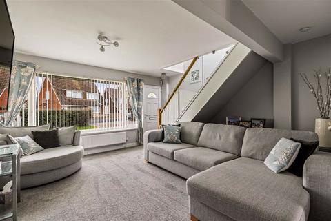 45 Weavers Way, Ashford, TN23 5DY