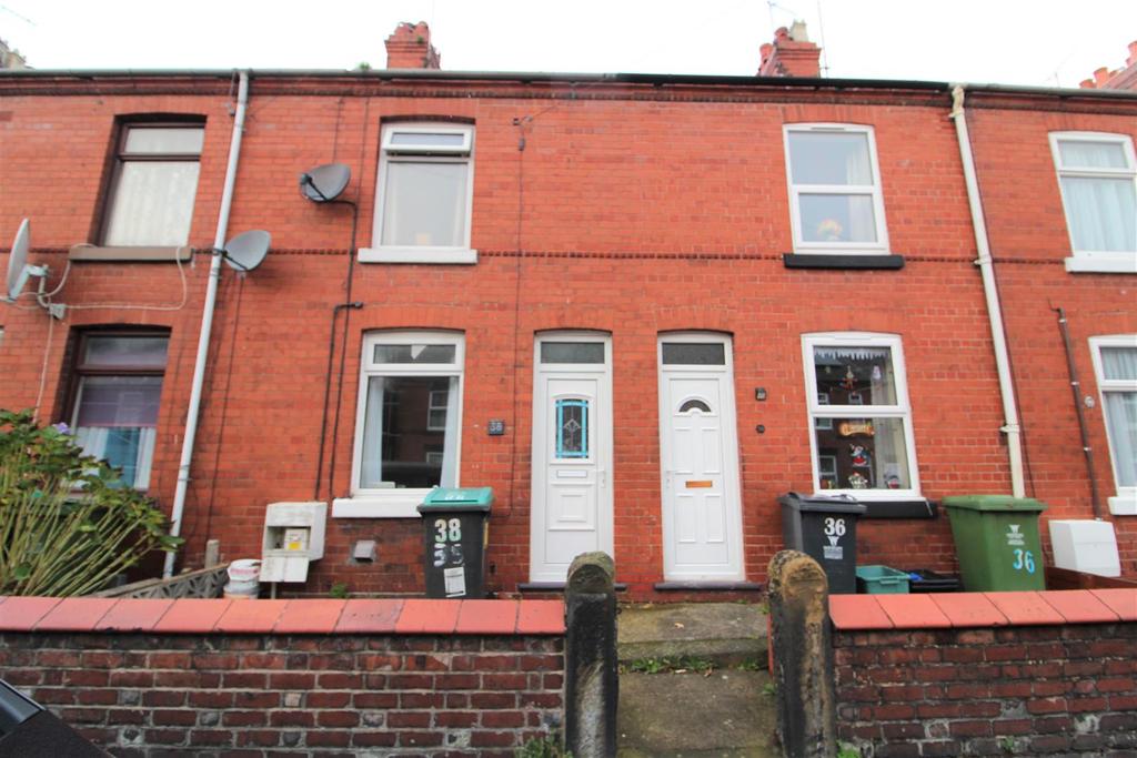 Vernon Street, Wrexham 2 bed terraced house £105,000