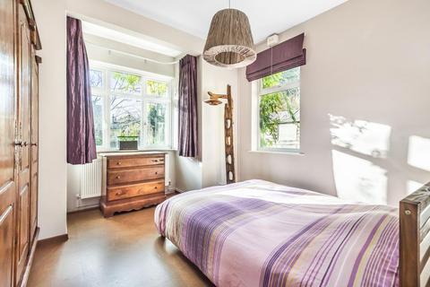 19a Micheldever Road, London, SE12 8LX