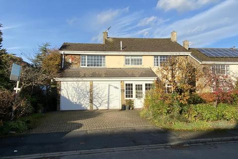 24 Effingham Road, Harden, Bingley, BD16 1LQ