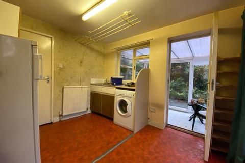 24 Effingham Road, Harden, Bingley, BD16 1LQ
