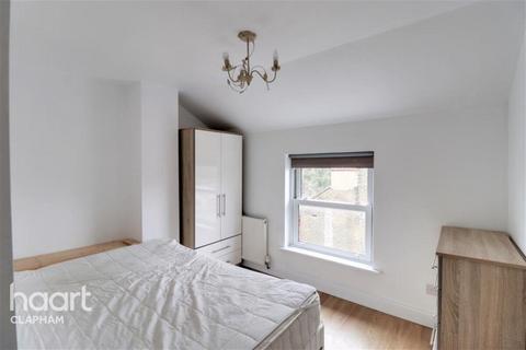 1 bedroom apartment to rent, 231A Lavender Hill, London