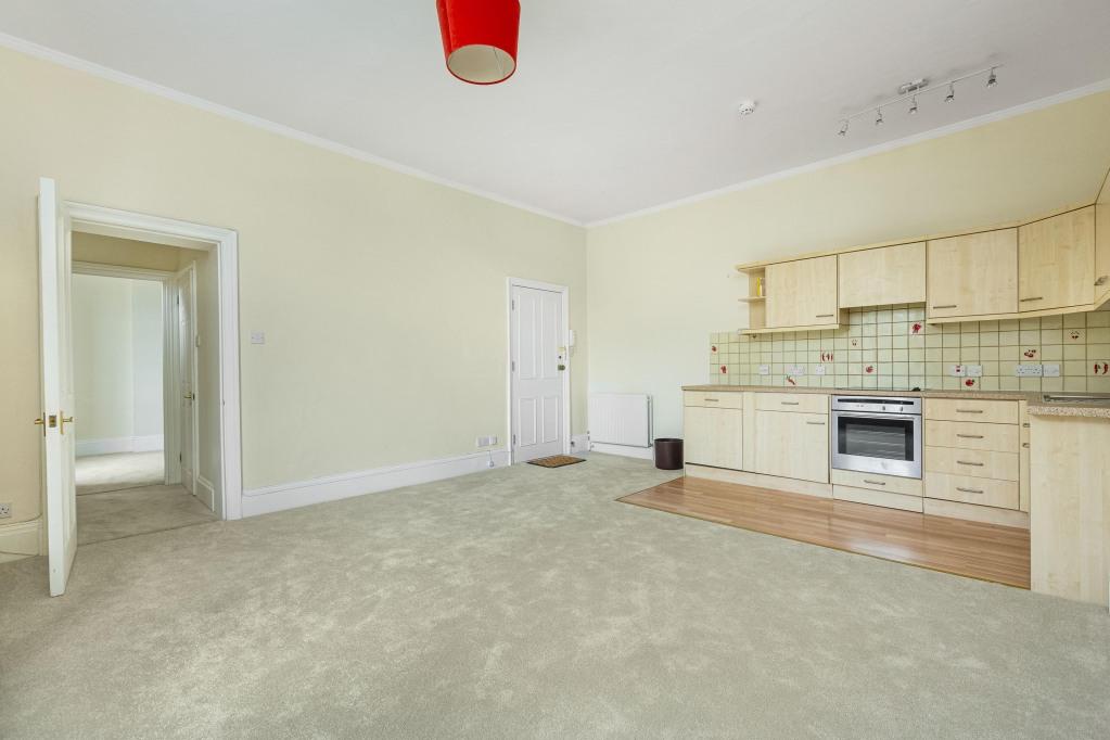 St Johns Avenue, Putney SW15 1 bed property £1,350 pcm (£312 pw)