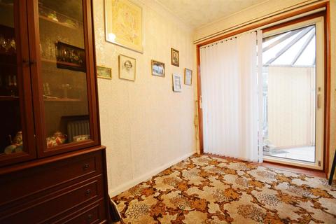 20 Halton Gardens, Blackpool, FY4 4LZ