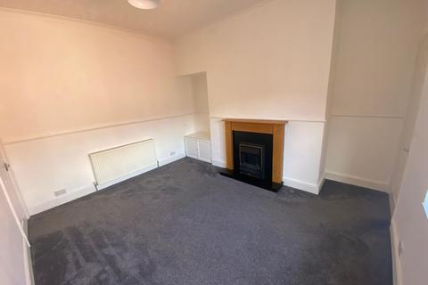 2 bedroom flat to rent, South Terrace, Wallsend, NE28