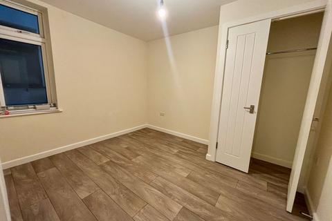 1 bedroom flat to rent, Branksome Wood Rd, Bournemouth