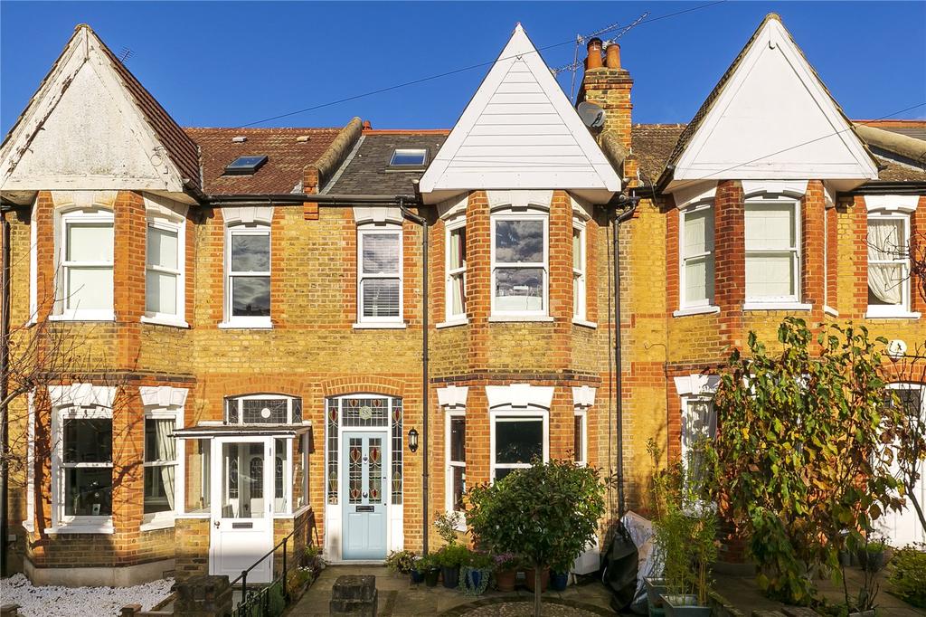 Ailsa Avenue, St Margarets, TW1 3 bed terraced house £900,000