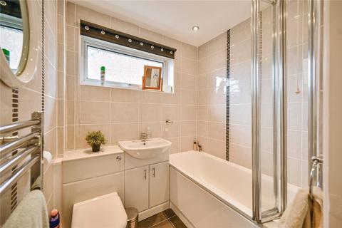 29 Downs Way, Sellindge, Ashford, TN25 6EZ
