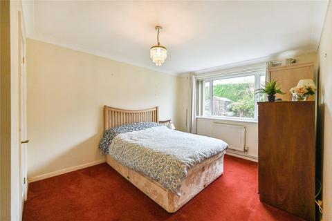 29 Downs Way, Sellindge, Ashford, TN25 6EZ