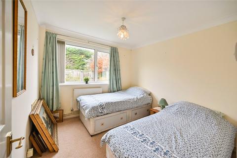 29 Downs Way, Sellindge, Ashford, TN25 6EZ