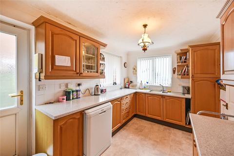 29 Downs Way, Sellindge, Ashford, TN25 6EZ