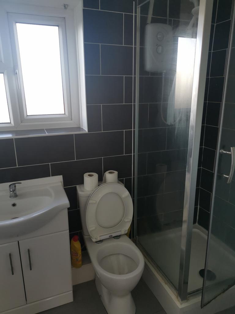 3 bed wath