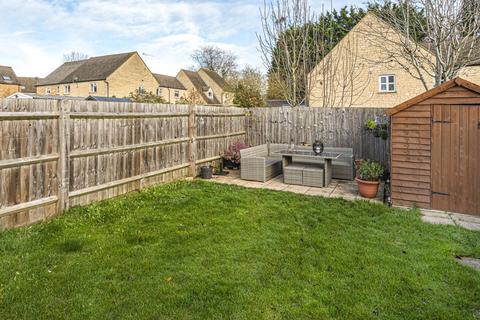 87 Barrington Close, Witney, OX28 5FJ