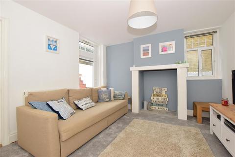 6a Queens Gardens, Broadstairs, CT10 1QE