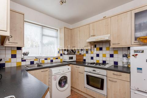 15 Falmer Road, London, N15 5BA