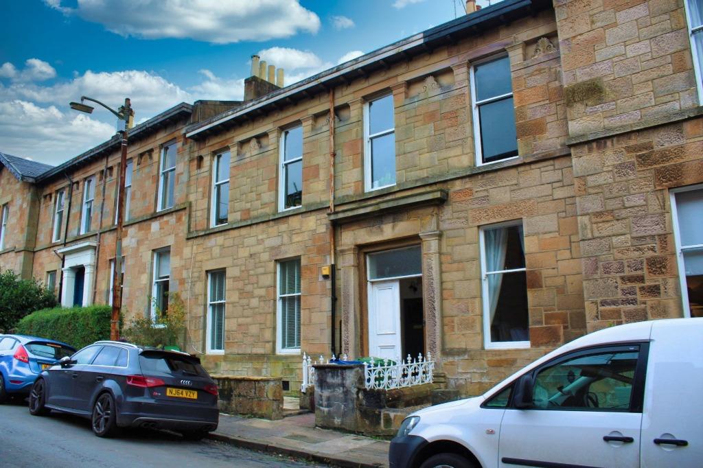 Millbrae Crescent, Flat 0/2, Langside, Glasgow, G42 9UN 3 bed flat £