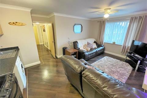 2 bedroom flat for sale - Zetland House, Broadway West, TS10