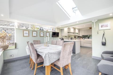 132 Berkeley Avenue, Chesham, HP5 2RT