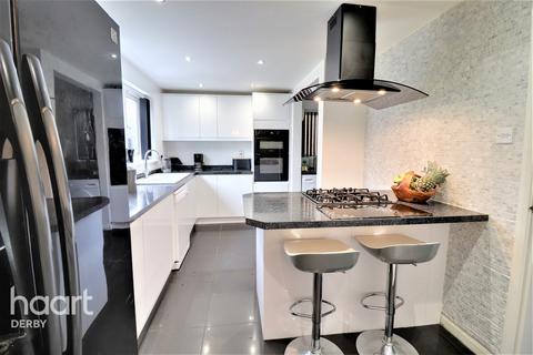 10 Bowbank Close, Littleover, Derby, DE23 3YE