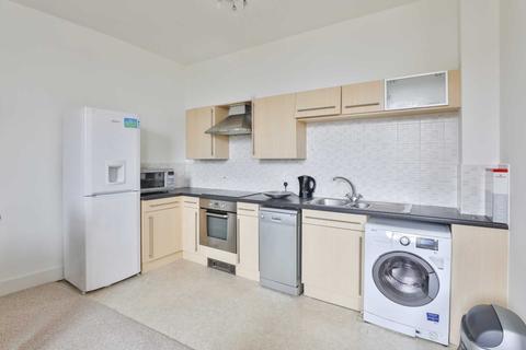 16 The Crescent, Gloucester, GL1 3LF