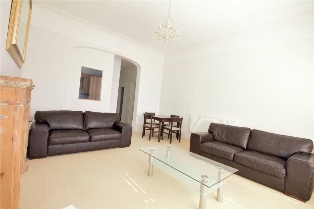 Living / Dining