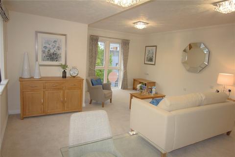 2 bedroom apartment for sale - Lewis Carroll Lodge, St. Margaret's Road, Cheltenham, Gloucsester, GL50