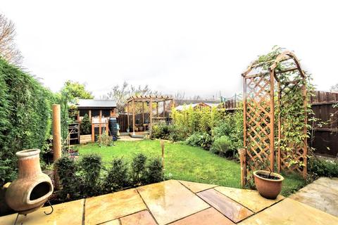 29 Alderson Drive, Barnsley, S71 1UU