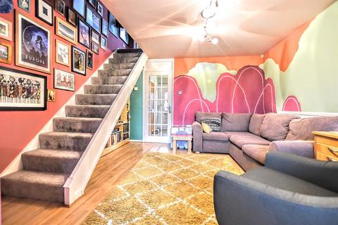 29 Alderson Drive, Barnsley, S71 1UU