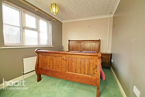 38 Aquila Way, Langtoft, Peterborough, PE6 9NN