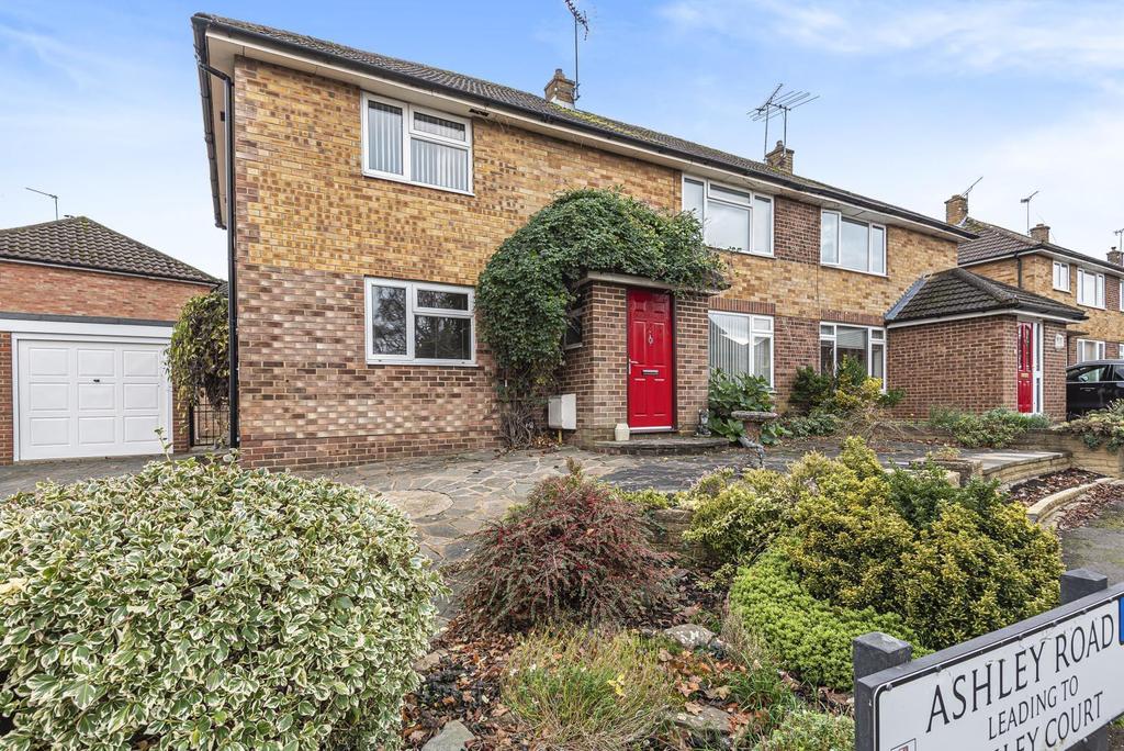 Ashley Road, Woking, GU21 4 bed semidetached house £485,000