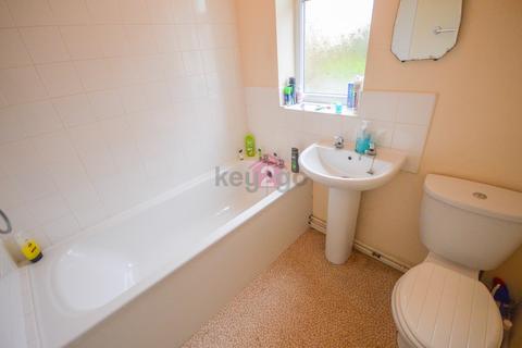 18 Brow Crescent, Halfway, Sheffield, S20 4GB