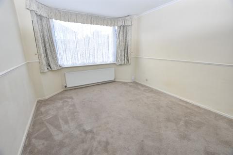 38 Chapel Fields Road, Solihull, B92 7RX