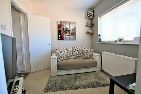 1 bedroom apartment to rent, Colnbrook