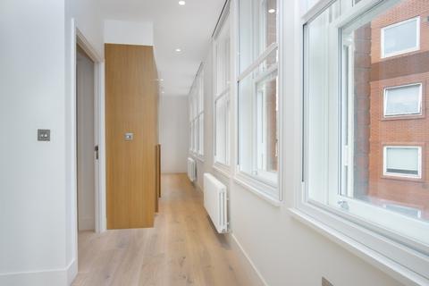 Studio to rent, Little Newport Street, Chinatown W1