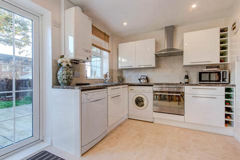 36 Austcliff Close, Redditch, B97 5NZ
