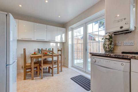 36 Austcliff Close, Redditch, B97 5NZ