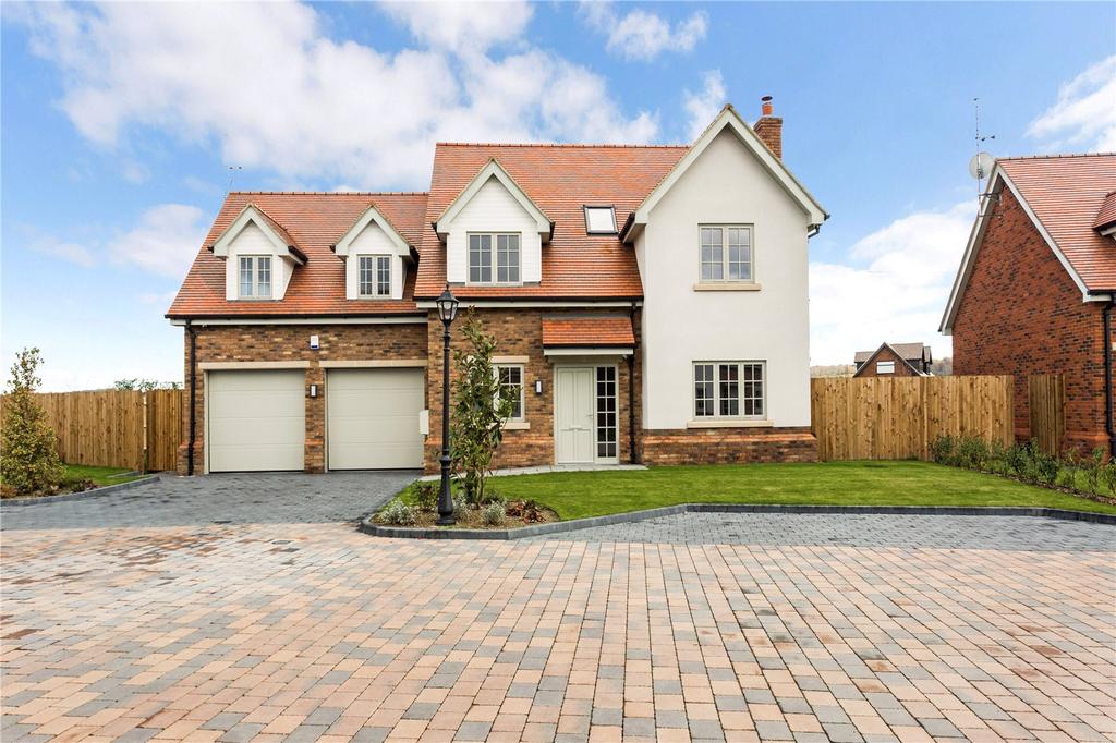 Beechview Drive, Waltham Abbey, Essex, EN9 5 Bed Detached House - £ ...