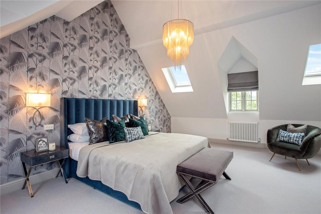 Main Bedroom