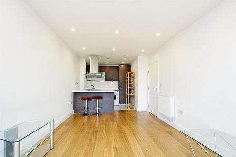1 bedroom apartment to rent, Hodgeson House, Christian Street, London, E1
