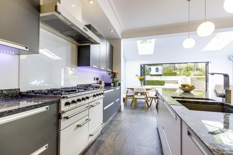 29 Clyde Road, London, N22 7AD