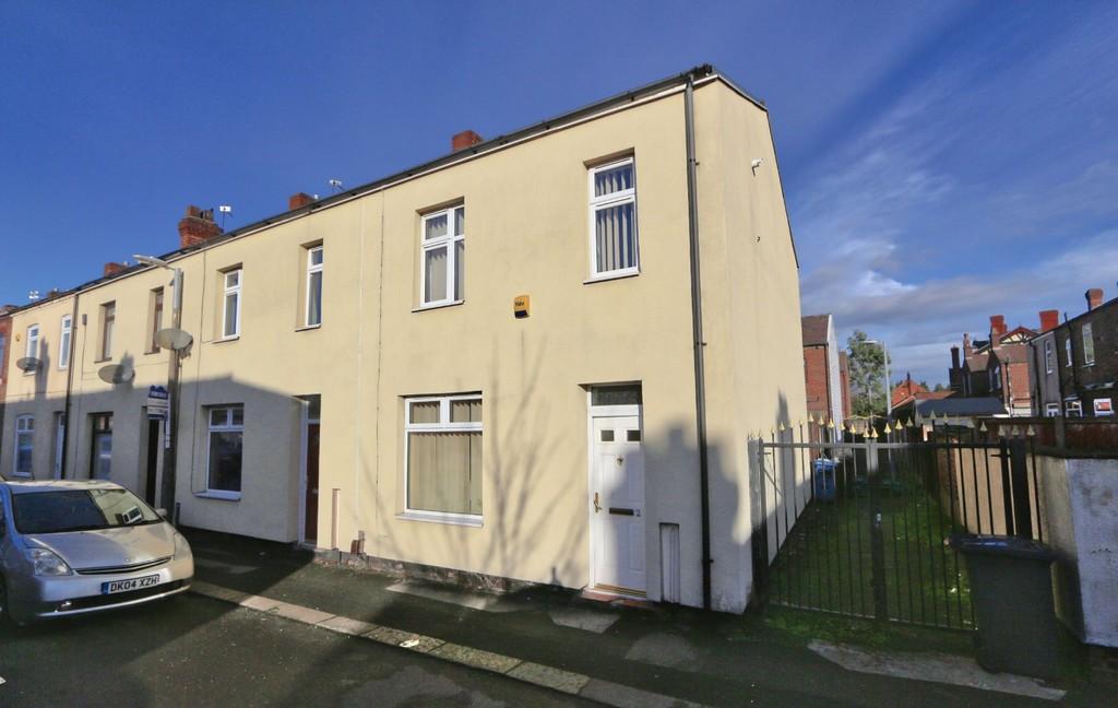2 Caroline Street, Irlam 2 bed end of terrace house £129,995
