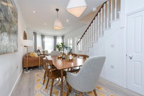 undefined, Aberdeen Road, London, NW10