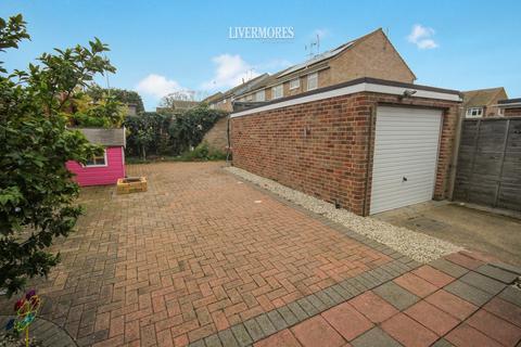 47 Barfield, Sutton At Hone, Dartford, DA4 9EJ