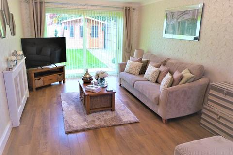 9 Merlin Close, Waltham Abbey, EN9 3NG