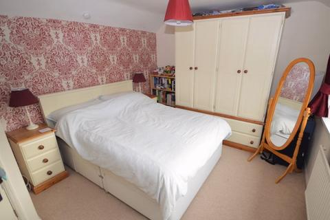 1 Post Office Row, Glangrwyney, Crickhowell, NP8 1EG